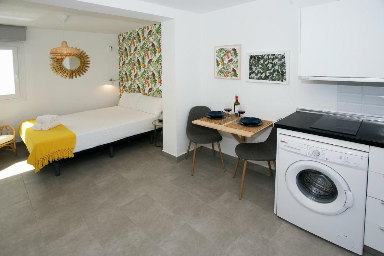 Monko - Kiwi & Tropycal Apartment O Torremolinos Luaran gambar